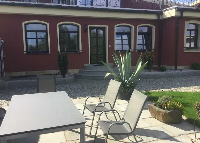 Eddi & Emmi Freiberg